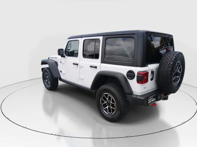 2024 Jeep Wrangler - Photo 5