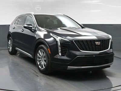 2023 Cadillac XT4 — detail view