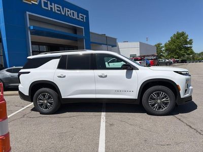 2026 Chevrolet Traverse - Photo 2