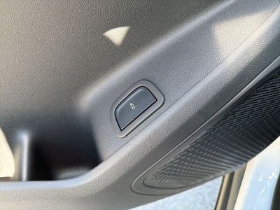 2026 Chevrolet Traverse - Photo 37