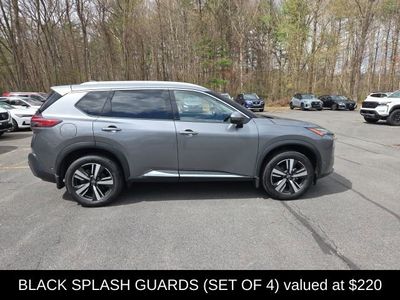 2023 Nissan Rogue SL - Photo 9