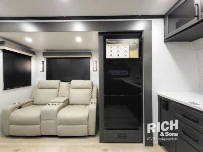 2026 Forest River Rockwood Signature - Photo 18