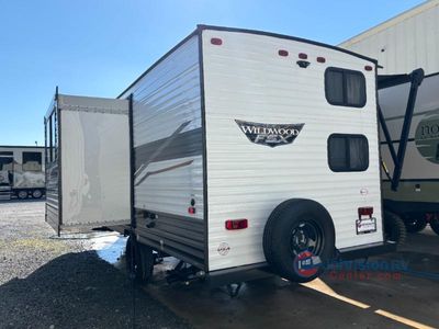 2022 Forest River RV Wildwood FSX - Photo 7