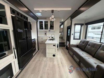 2026 Forest River RV Vengeance Rogue Armored — photo 26 view