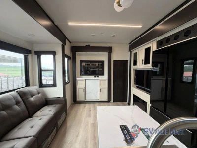 2026 Forest River RV Vengeance Rogue Armored — photo 25 view