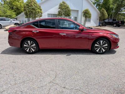 2021 Nissan Altima - Photo 6