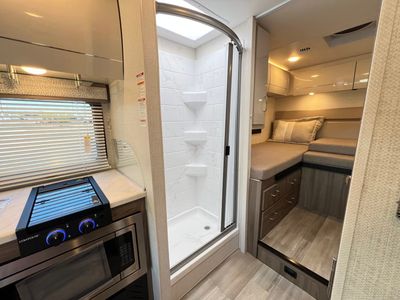 2026 Thor Motor Coach DELANO - Photo 13