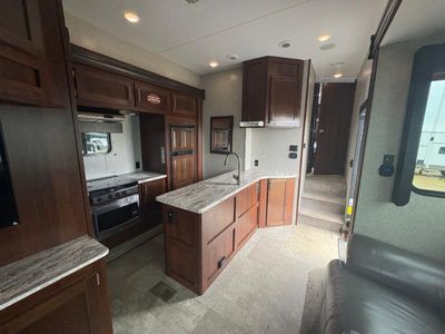 2019 Forest River RV Vengeance Rogue - Photo 9