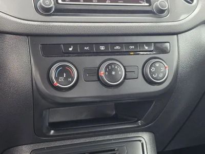 2017 Volkswagen Tiguan - Photo 17