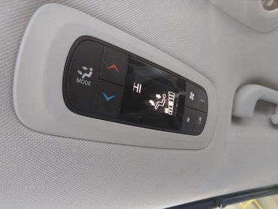 2024 Chrysler Pacifica — photo 21 view