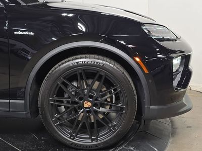 2026 Porsche Macan Electric - Photo 11