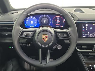 2026 Porsche Macan Electric - Photo 14