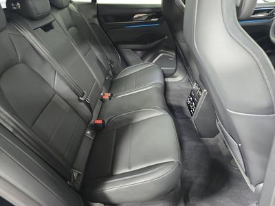 2026 Porsche Macan Electric - Photo 26
