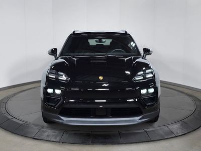 2026 Porsche Macan Electric - Photo 10