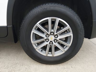2023 Chevrolet Traverse - Photo 10