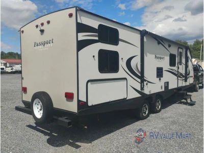2018 Keystone RV Passport - Photo 9