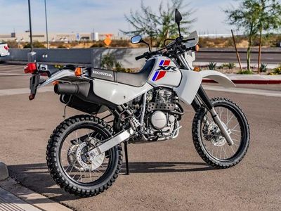 2025 Honda XR650L - Photo 4