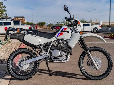 2025 Honda XR650L - Photo 3