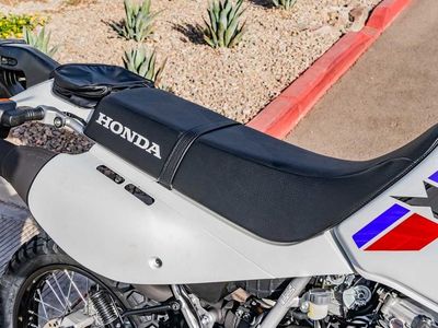 2025 Honda XR650L - Photo 10