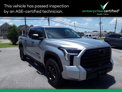 2023 Toyota Tundra 4WD SR5 CrewMax 5.5' Bed — front three-quarter view