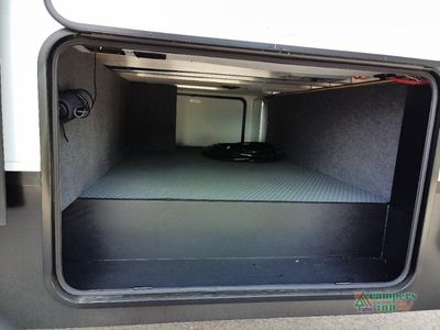 2026 KZ Durango Half-Ton - Photo 9
