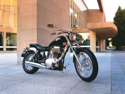 2005 Suzuki Boulevard S40 - Photo 1