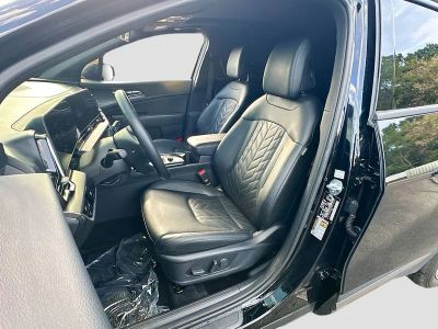 2023 Kia Sportage — photo 21 view