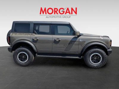 2025 Ford Bronco — photo 8 view