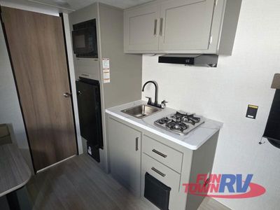 2026 Keystone RV Hideout Mini - Photo 16