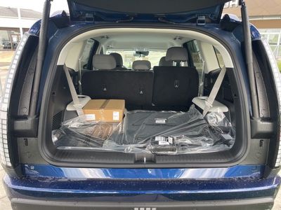 2026 Hyundai IONIQ 9 — photo 10 view