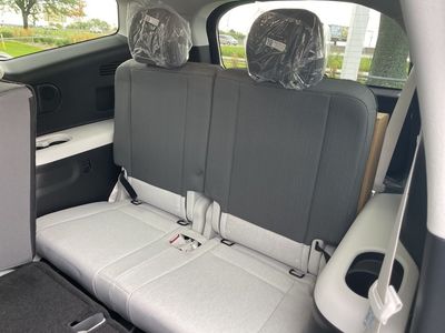 2026 Hyundai IONIQ 9 — photo 13 view
