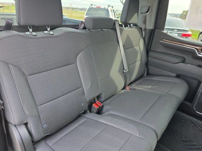 2023 Chevrolet Silverado 1500 — photo 14 view