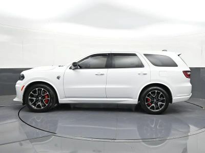 2025 Dodge Durango — side profile view