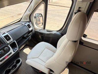 2022 Thor Motor Coach Tellaro - Photo 8