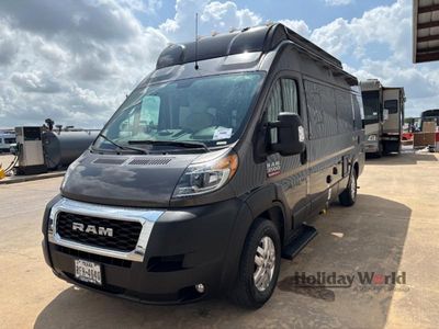 2022 Thor Motor Coach Tellaro - Photo 3