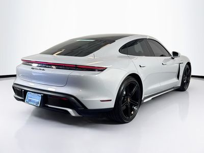 2021 Porsche Taycan - Photo 9