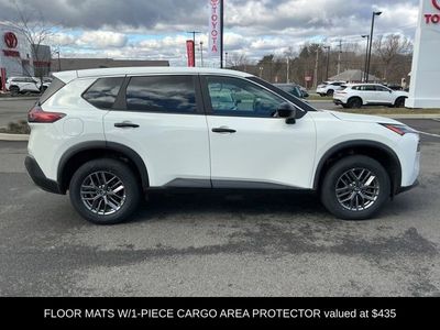 2023 Nissan Rogue S - Photo 3