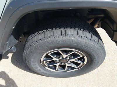 2024 Jeep Wrangler - Photo 10