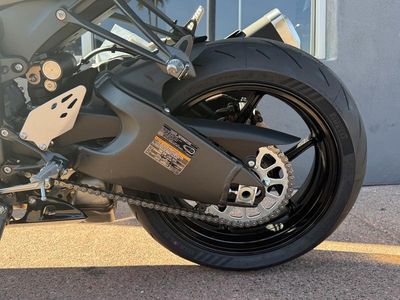 2026 Kawasaki Ninja ZX-6R - Photo 13