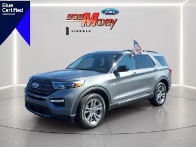 2023 Ford Explorer XLT in Carbonized Gray Metallic — front three-quarter view