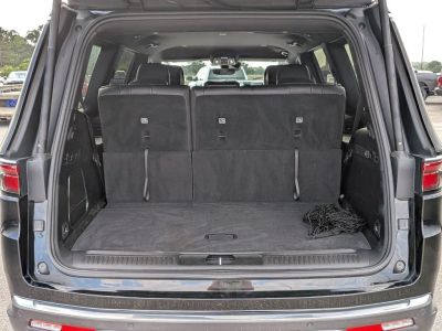 2022 Jeep Wagoneer - Photo 18