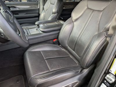 2022 Jeep Wagoneer - Photo 23