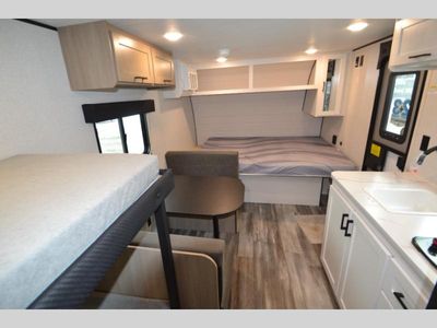 2026 Jayco Jay Flight SLX - Photo 10