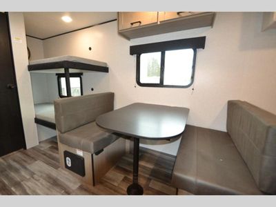 2026 Jayco Jay Flight SLX - Photo 6