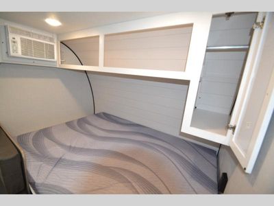 2026 Jayco Jay Flight SLX - Photo 8
