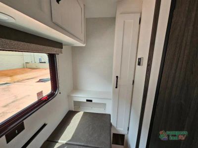 2027 Venture RV Campbound — photo 20 view