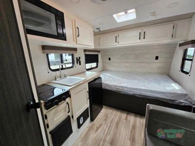 2027 Venture RV Campbound — photo 14 view