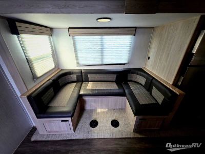 2022 Cruiser RV Shadow Cruiser — engine compartment view