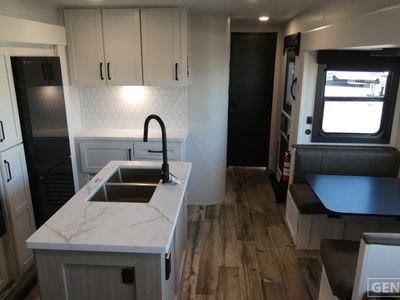 2026 Highland Ridge RV Roamer Light Duty - Photo 6