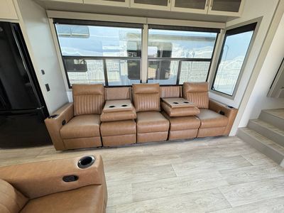 2026 Axiom RV VENDETTA - Photo 18